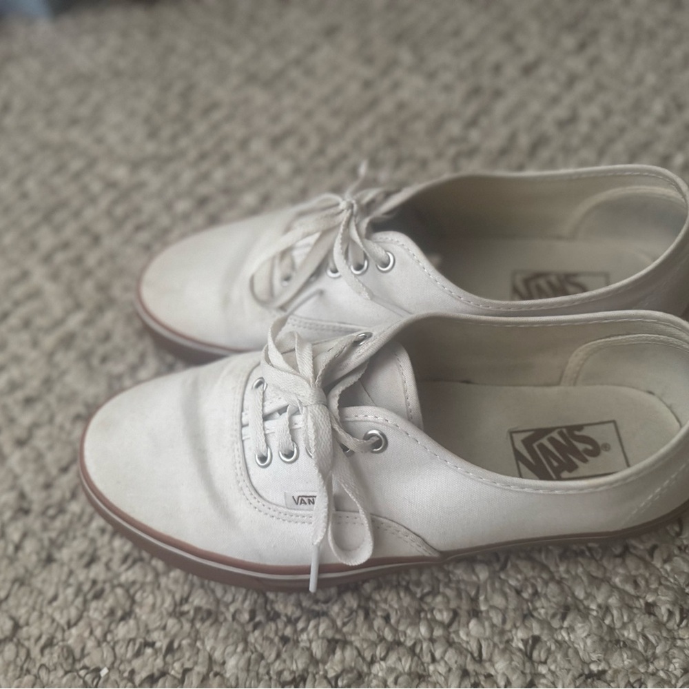 Vans White Canvas Sneakers Classic Low-Top Design